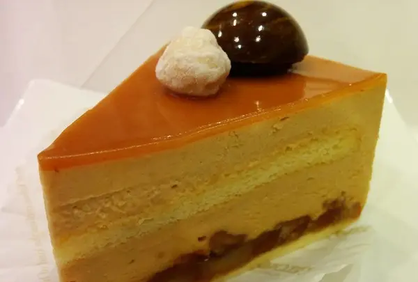 宇都宮を代表する美味しい洋菓子店「PatisserieKOBORI」