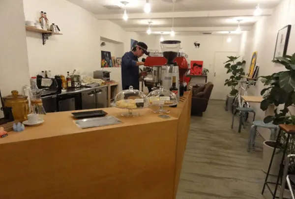 coffee stand container