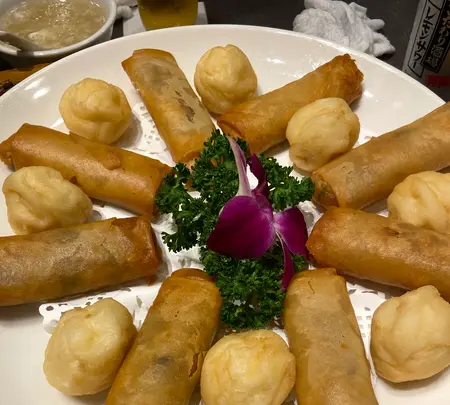 群愛飯店 本店の写真・動画_image_1904760