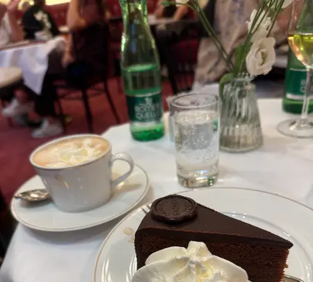 Café Sacherの写真・動画_image_1908960