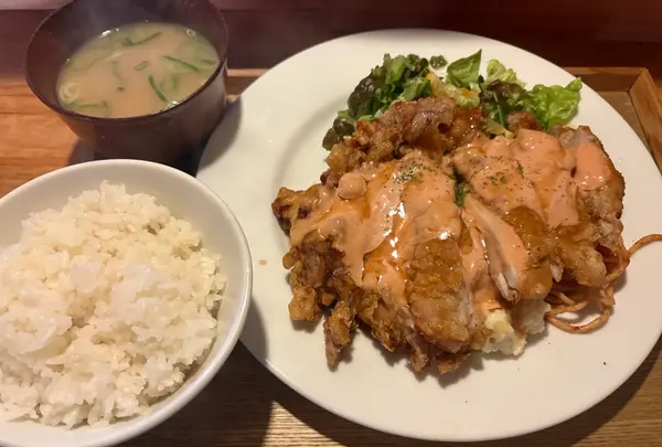 ニジイロ食堂(マルカン鶏麺)の写真・動画_image_1933473