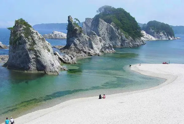 浄土ヶ浜