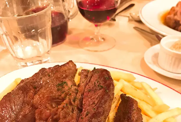 パリのワイン食堂の写真・動画_image_224974