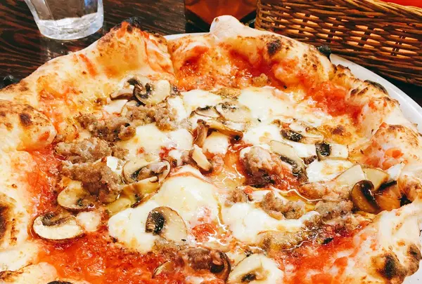 ピッツァ・イナ（ＰＩＺＺＡ１７）の写真・動画_image_225983