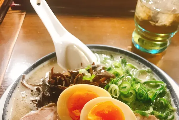 博多ラーメン しばらく 日本橋店の写真・動画_image_229330