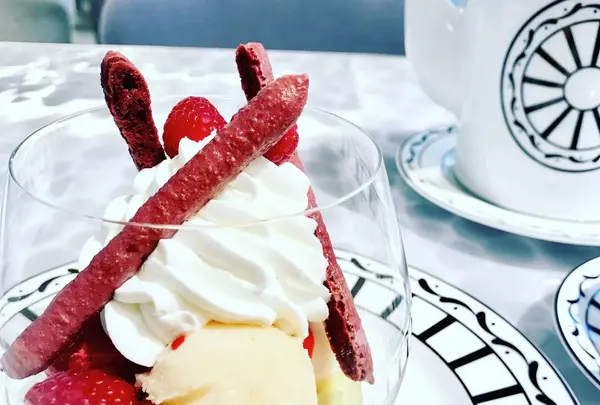 【閉業】Cafe'Dior by Pierre Herme’（カフェ ディオール バイ ピエール エルメ）の写真・動画_image_236869