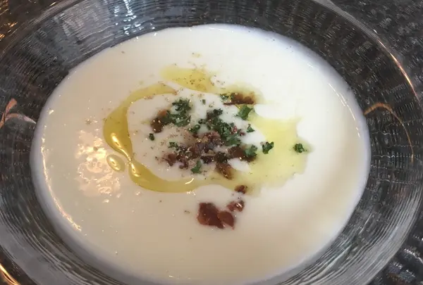 Mercedes-Benz Connection / UPSTAIRSの写真・動画_image_237746