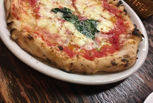 ピッツァ・イナ（ＰＩＺＺＡ１７）の写真・動画_image_238737