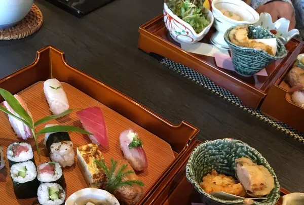 すしの店大学本店の写真・動画_image_246032
