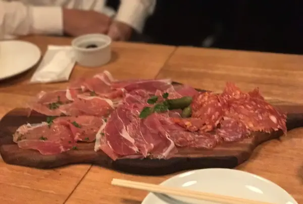 炭火ワインバル 八十郎 新富二丁目の写真・動画_image_248055