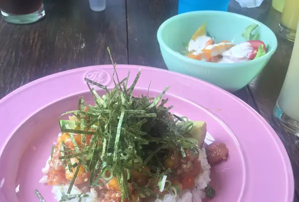 シェブロンカフェ（ＳＨＥＶＲＯＮＣＡＦＥ）の写真・動画_image_249240