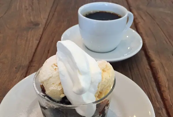 MOON mica takahashi COFFEE SALONの写真・動画_image_250523