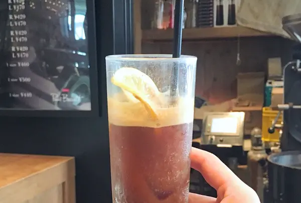 PAUL BASSETT 新宿の写真・動画_image_253031