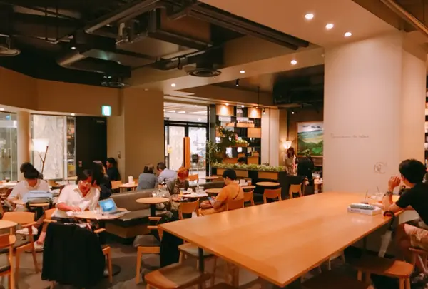 スターバックスコーヒー丸の内新東京ビル店の写真・動画_image_253550