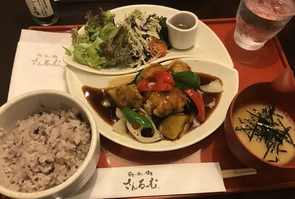 さんるーむ 新宿サブナード店の写真・動画_image_254261