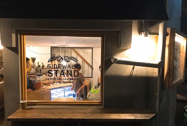 サイドウォーク スタンド （SIDEWALK STAND）の写真・動画_image_259368
