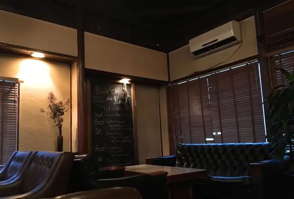 レイン オン ザ ルーフ （rain on the roof）の写真・動画_image_259544