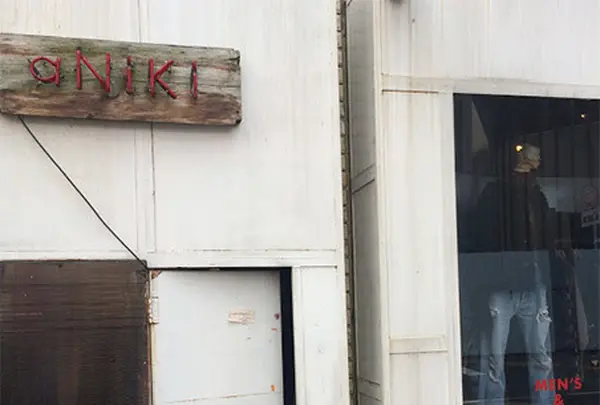 aNiKi