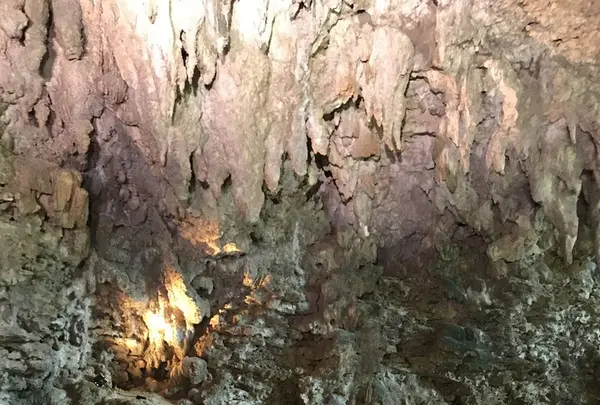 ガンガラーの谷 ケイブカフェの写真・動画_image_263971