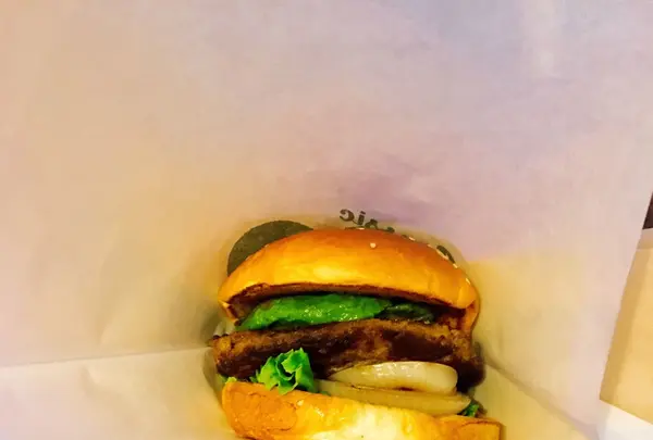 フレッシュネスバーガー 横浜西口店の写真・動画_image_266829