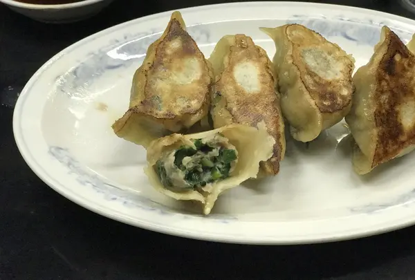 【閉店】名前のない餃子屋の写真・動画_image_269252