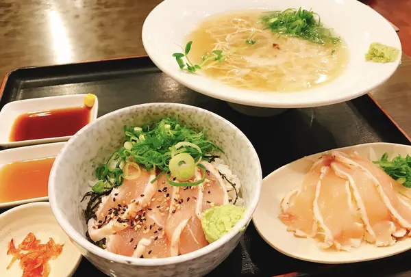 鶏そば本店の写真・動画_image_274409