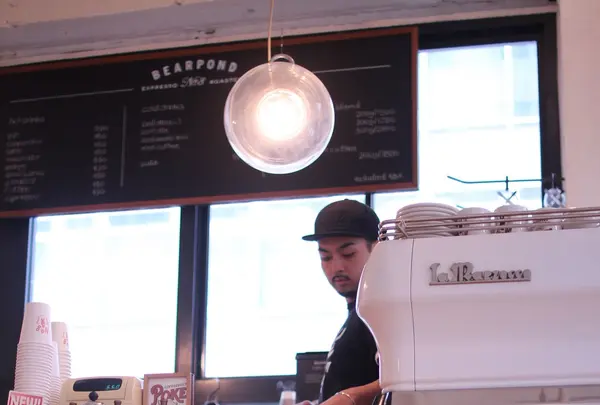 オンザコーナー （ON THE CORNER NO.8 BEAR POND）の写真・動画_image_275831