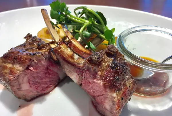 ワカヌイ グリル ダイニング バー東京の写真・動画_image_280069