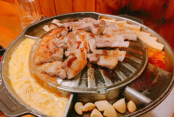 サムギョプサル専門店 でじにらんど 大久保店の写真・動画_image_280371