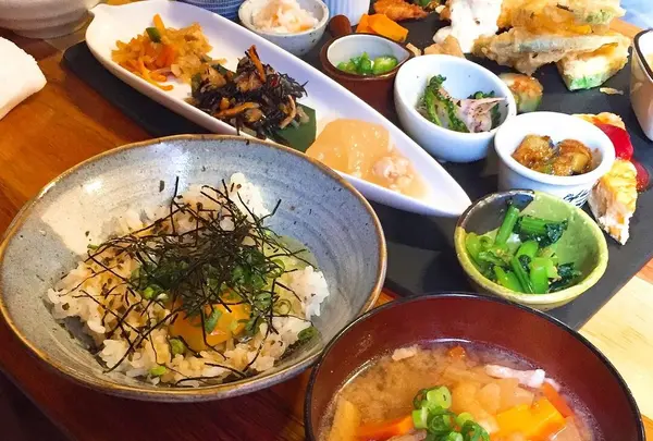 鶏料理ひとりひとりの写真・動画_image_282315