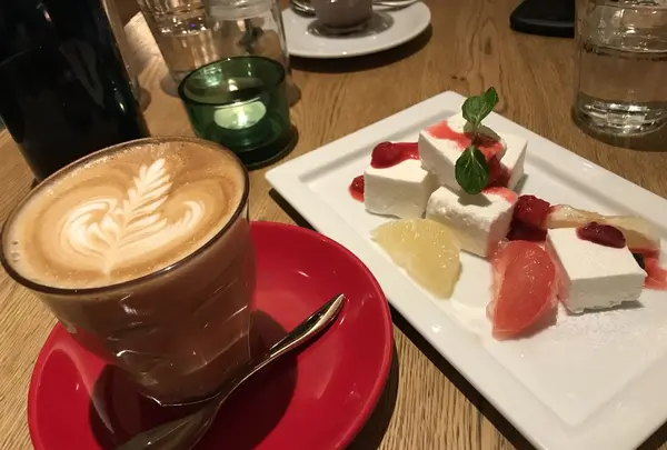 LATTE GRAPHIC 自由が丘店の写真・動画_image_284633