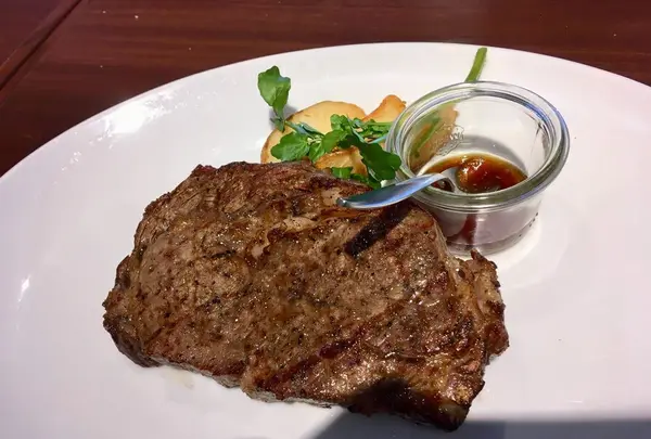 ワカヌイ グリル ダイニング バー東京の写真・動画_image_288409