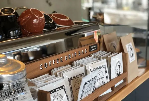 ビーアグッドネイバーコーヒーキオスク 千駄ヶ谷 （BE A GOOD NEIGHBOR COFFEE KIOSK） の写真・動画_image_292717