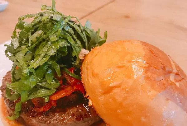 UMAMI BURGER 青山店 （ウマミ バーガー） の写真・動画_image_293559