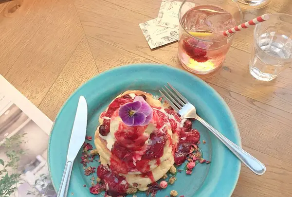 METoA Cafe ＆ Kitchen（旧店名：Me's Cafe & Kitchen）の写真・動画_image_295068