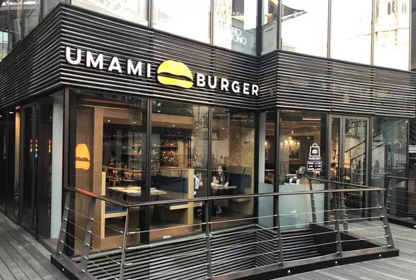 UMAMI BURGER 青山店 （ウマミ バーガー） の写真・動画_image_307332