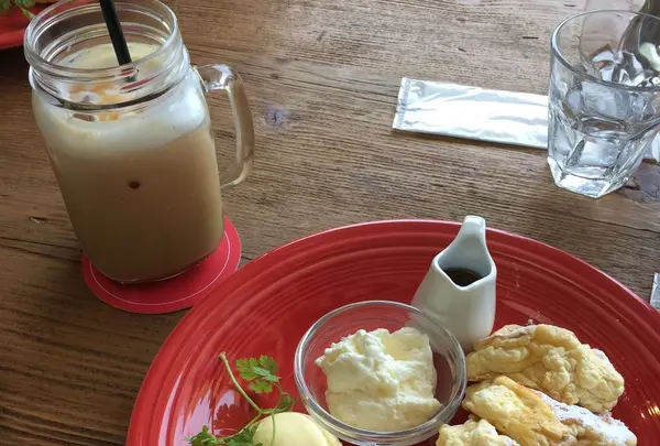 レッドアンドブルーカフェ （RED&BLUE CAFE） の写真・動画_image_310810