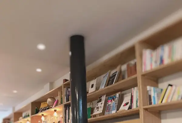 カフェ木と本の写真・動画_image_313893