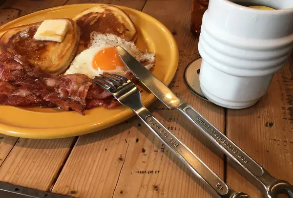 グロリアス チェーン カフェ（glorious chain cafe）の写真・動画_image_315101