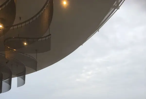 スカイ ワイキキ（SKY Waikiki）の写真・動画_image_318424