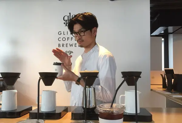 グリッチコーヒーブリュード@9h（GLITCH COFFEE BREWED）の写真・動画_image_322281
