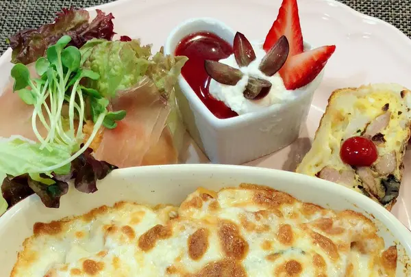 エリーズ カフェ(Ery's Cafe)の写真・動画_image_329689