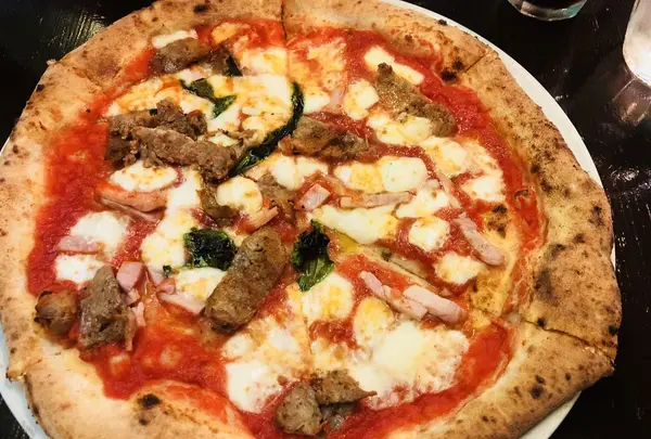  ラ・ピッコラ・ターヴォラ（La Piccola Tavola）の写真・動画_image_329868
