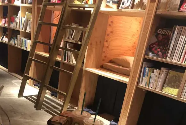 泊まれる本屋 BOOK AND BED TOKYO 池袋店の写真・動画_image_331338