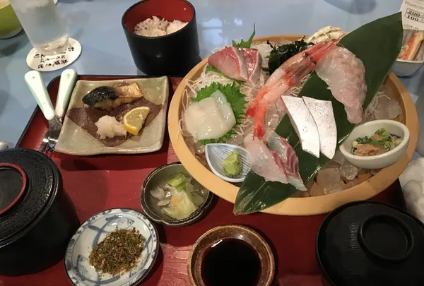 地魚料理 まるさん屋 （じざかなりょうり まるさんや）の写真・動画_image_341887