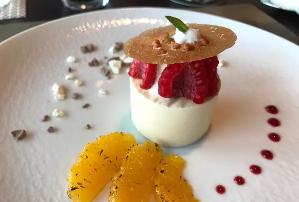 Sky Restaurant 634の写真・動画_image_412007