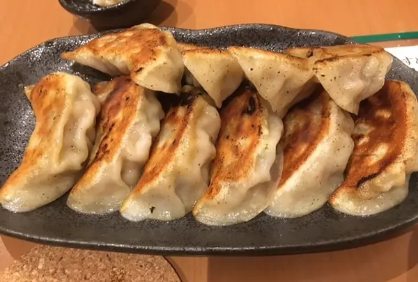 ぎょうざや