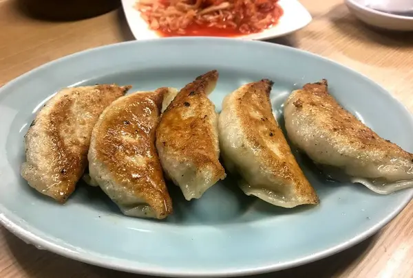 餃子館
