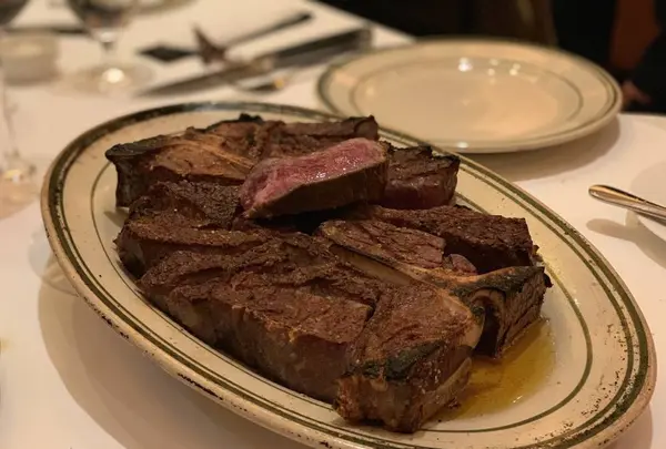 ベンジャミン ステーキハウス 六本木の写真・動画_image_459747