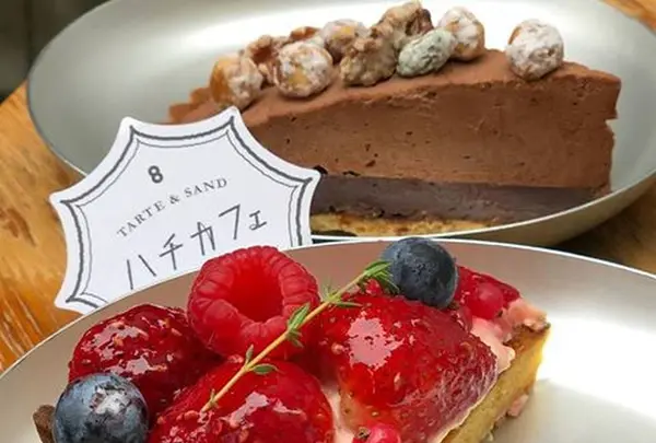 ハチカフェ